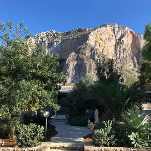 Cala Bucerno Castelluzzo