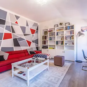  Appartement De' Fusari, By Short Holidays
